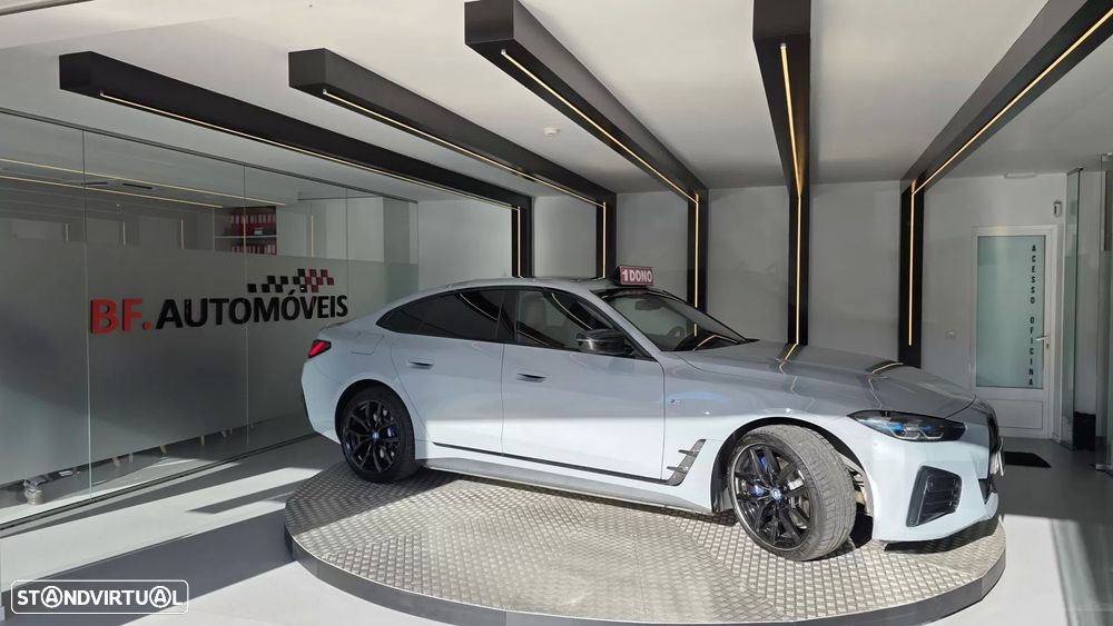 BMW i4 eDrive40 Pack Desportivo M - 8