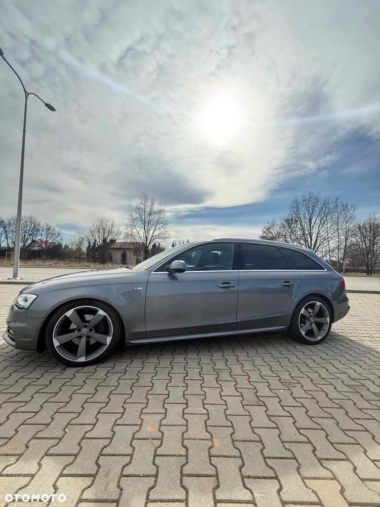 Audi A4 Avant 2.0 TDI Quattro - 3