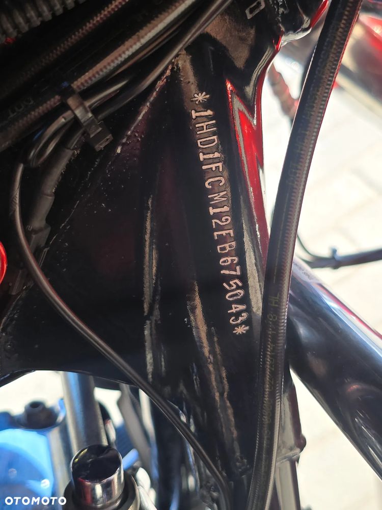 Harley-Davidson FLHTCU Ultra - 29