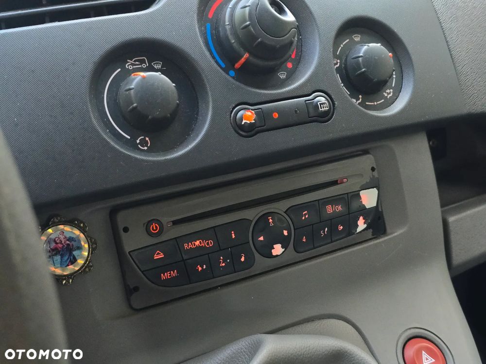Renault Kangoo 1.5 dCi Helios - 9