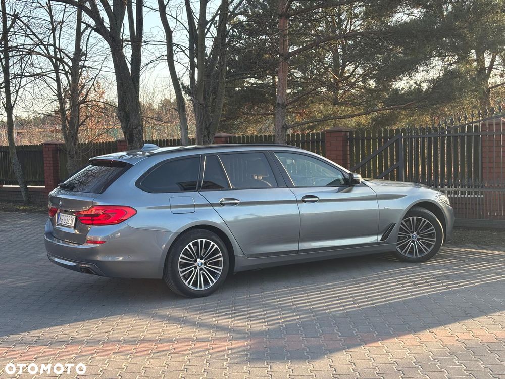 BMW Seria 5 540d xDrive M Sport sport - 17