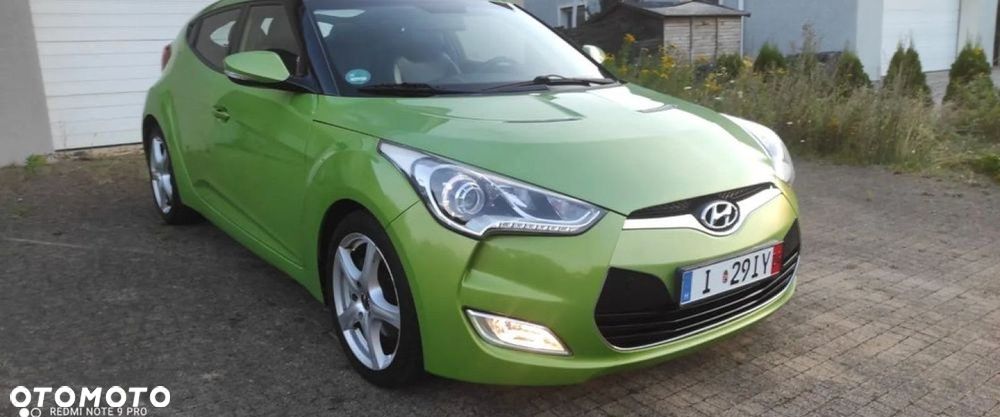 Hyundai Veloster 1.6 DCT Premium - 23
