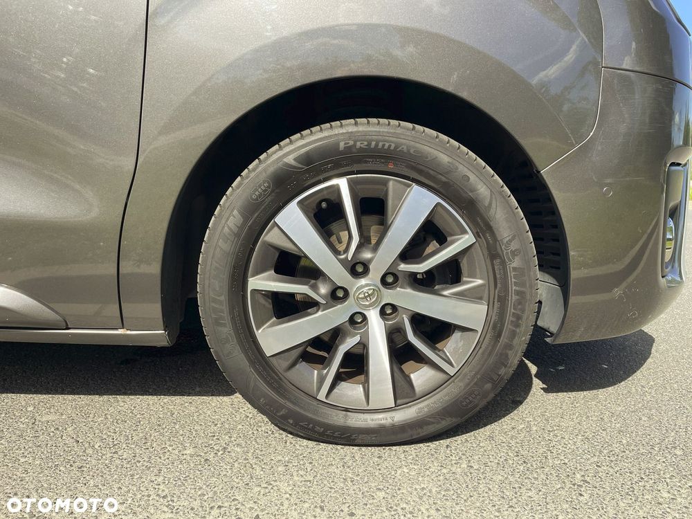 Toyota Proace Verso 2.0 D4-D Long VIP - 21