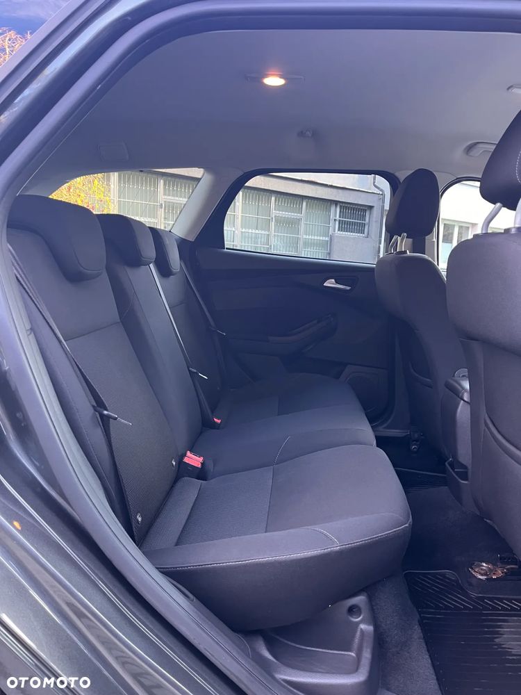 Ford Focus - 31