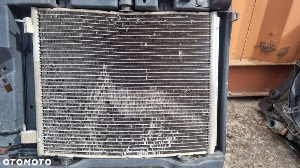 citroen c3 ii 1.2 1.4 benzyna pas przedni chłodnica wody wentylator - 3