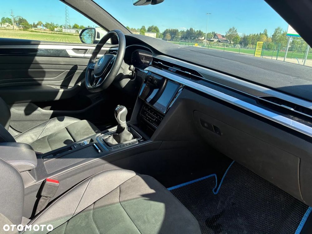 Volkswagen Arteon 2.0 TDI SCR R-Line - 23