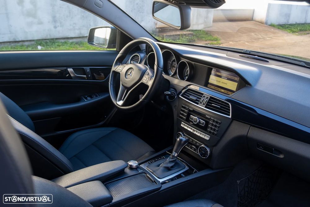 Mercedes-Benz C 220 - 57