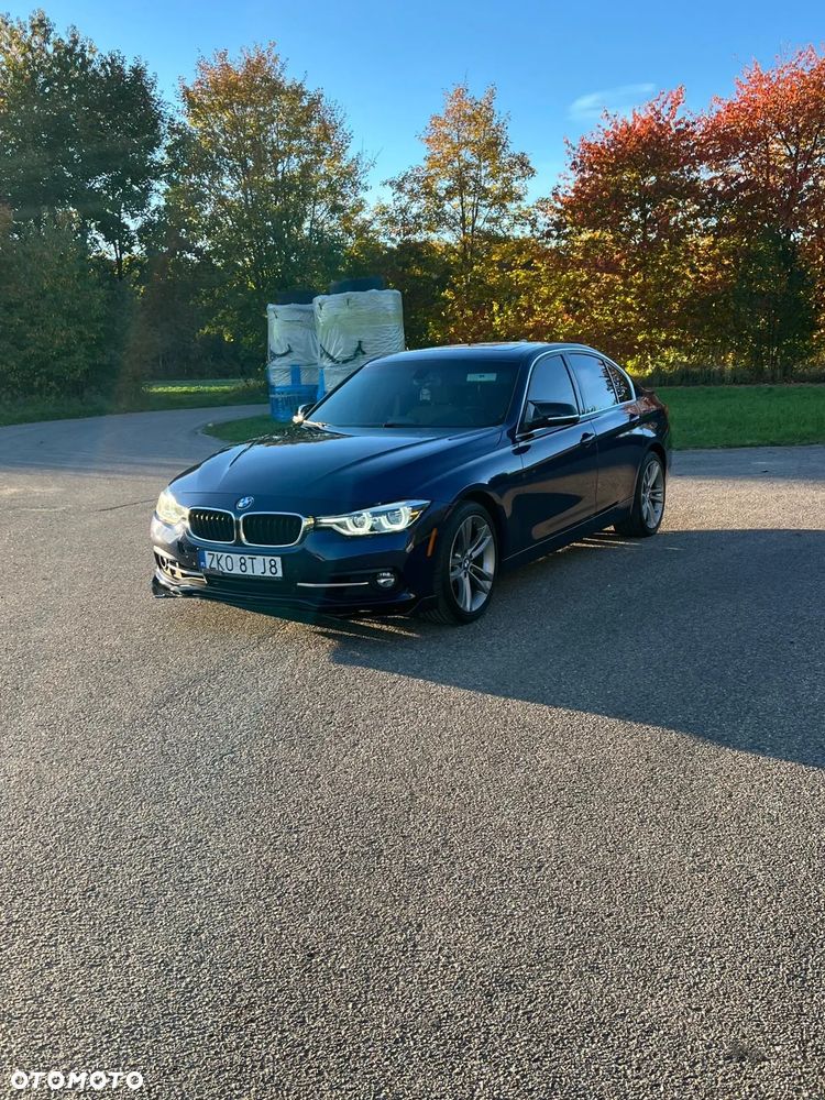 BMW Seria 3 330i - 7
