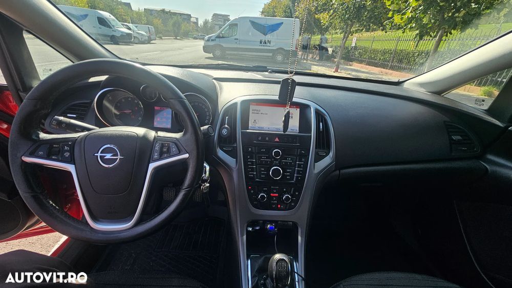 Opel Astra - 8