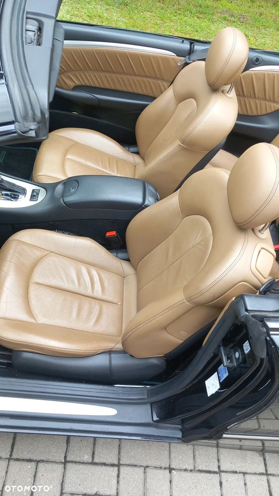Mercedes-Benz CLK - 9