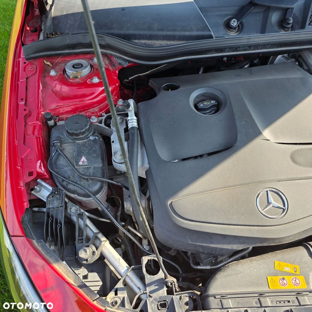 Mercedes-Benz CLA 250 4-Matic - 20