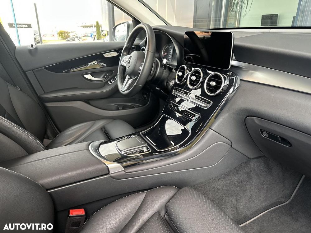 Mercedes-Benz GLC 300 e 4Matic 9G-TRONIC Edition Avantgarde - 13