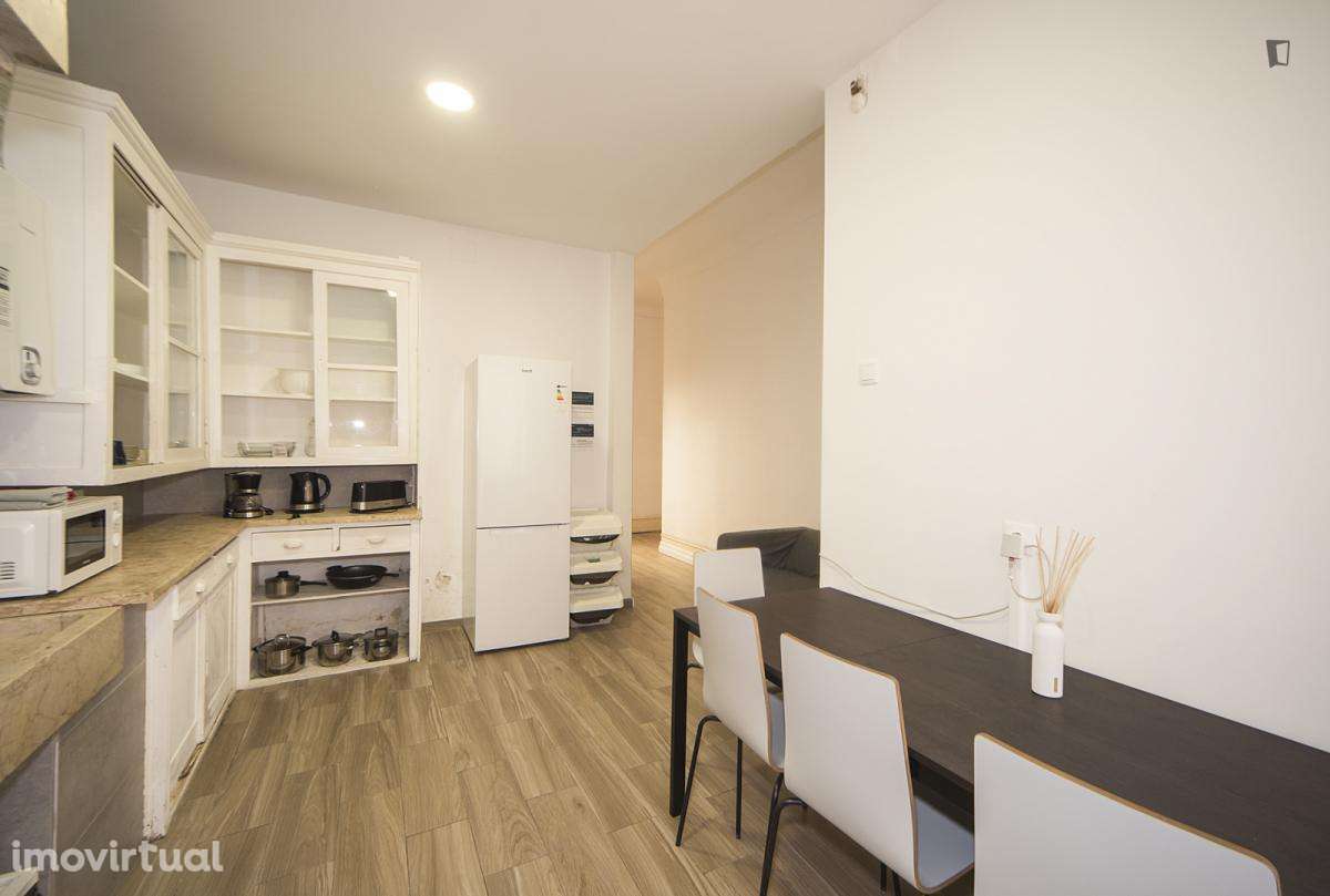 Quarto - localizado em Lapa Lisbon - Grande imagem: 4/18