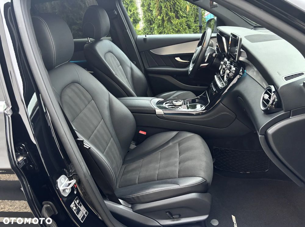 Mercedes-Benz GLC - 6