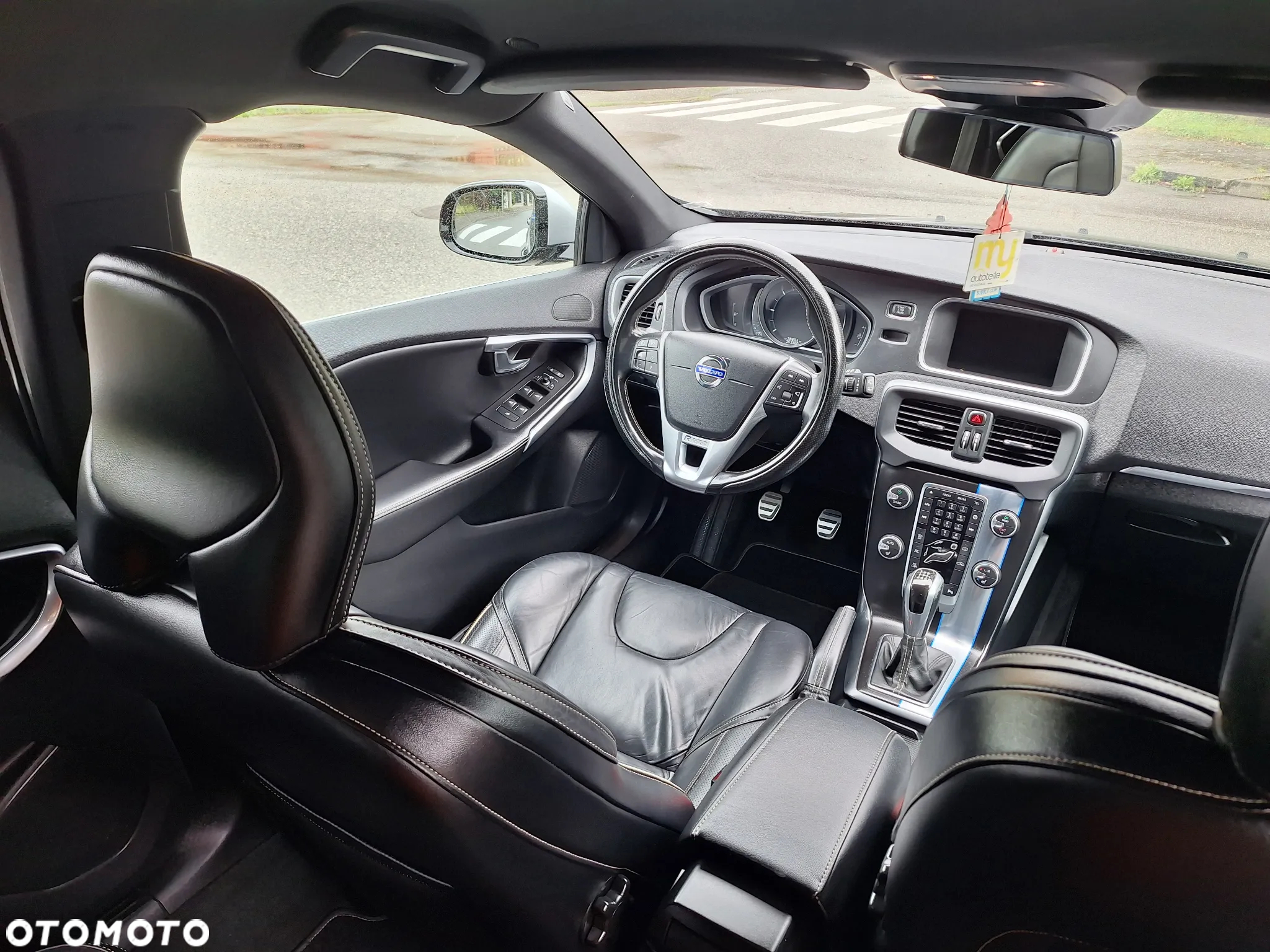 Volvo V40 D4 RDesign - 34