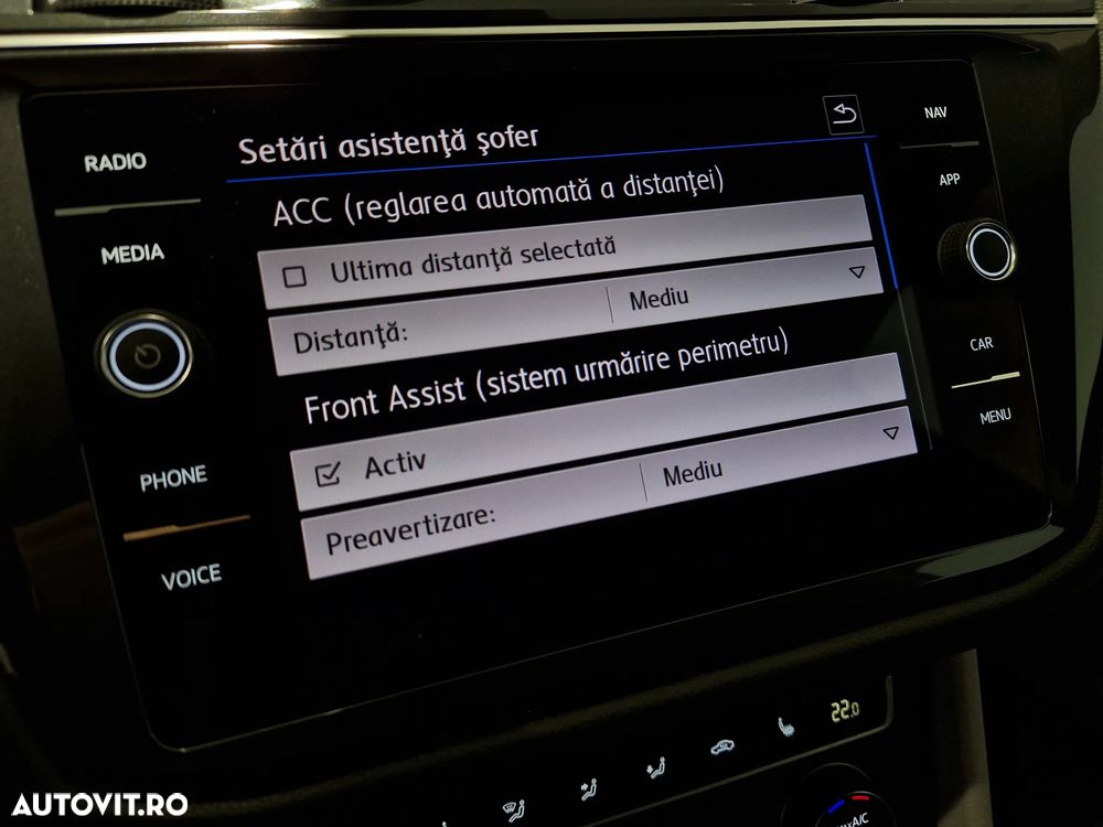 Volkswagen Tiguan - 22