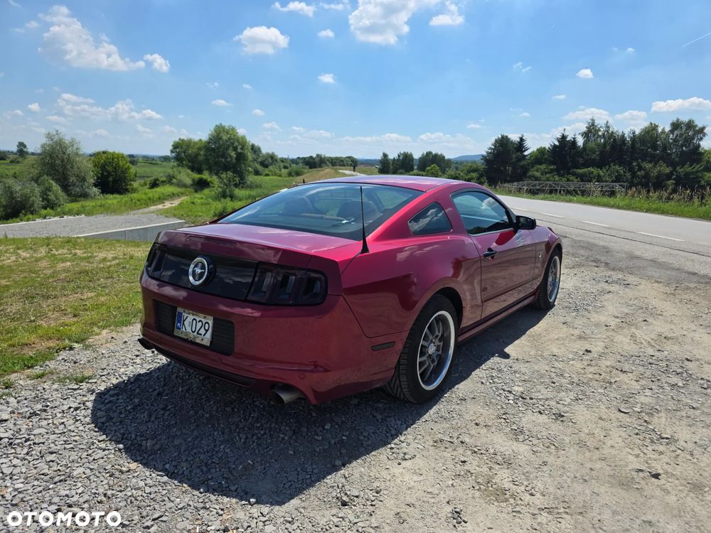 Ford Mustang 3.7 V6 - 17