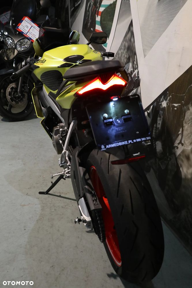 Aprilia RS - 9