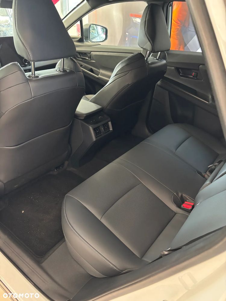 Toyota bZ4X 73.1kWh 4x4 Executive - 27