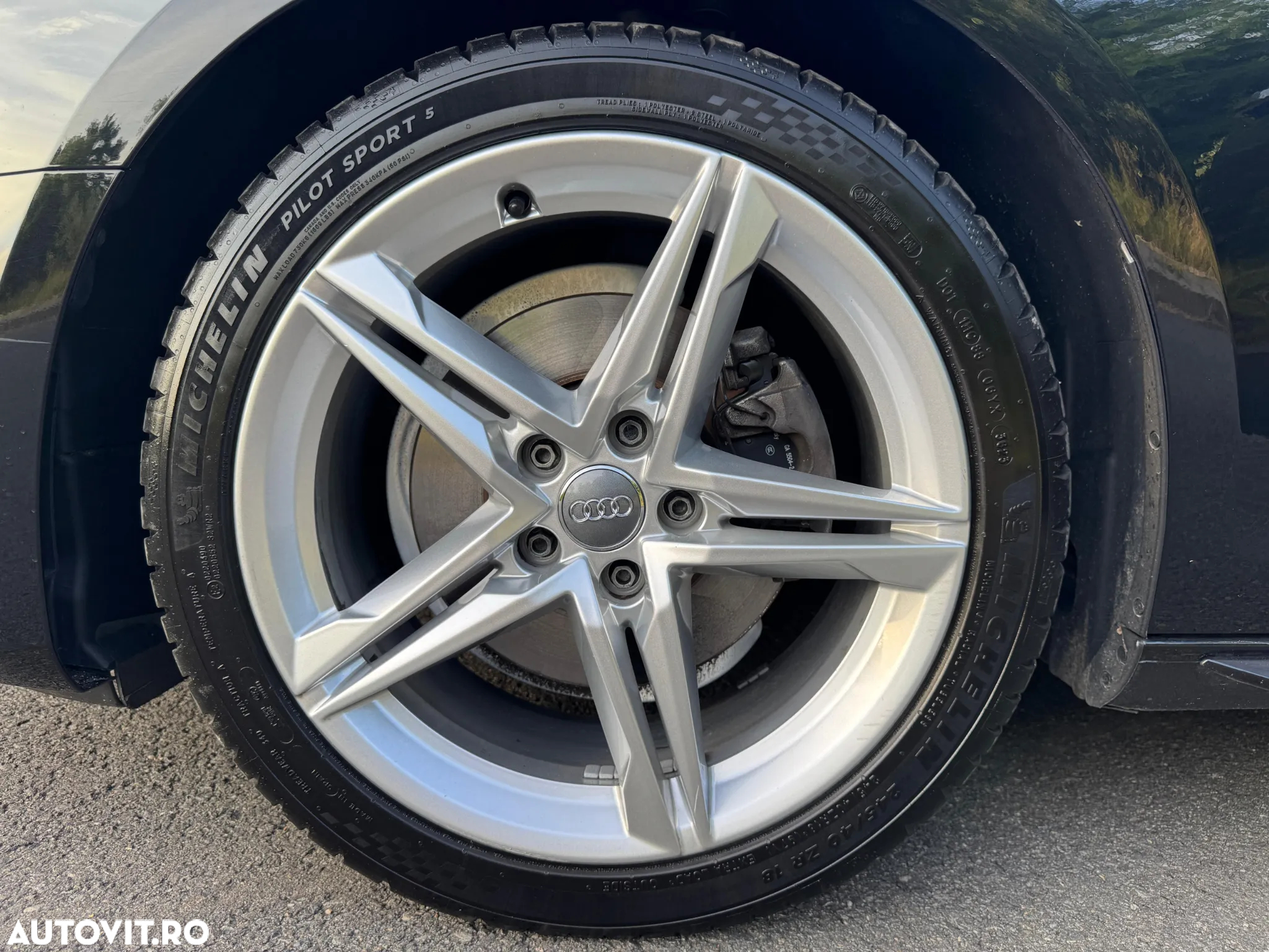 Audi A4 Avant 35 TDI S tronic S line - 10