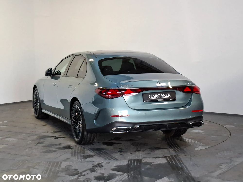 Mercedes-Benz Klasa E 220 d mHEV 4-Matic AMG 9G-Tronic - 4