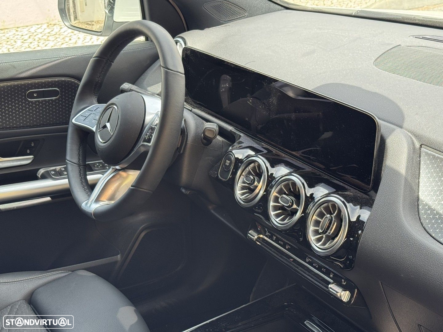 Mercedes-Benz EQA 300 4Matic Progressive - 5