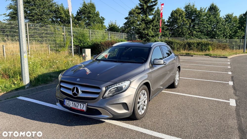 Mercedes-Benz GLA 250 4-Matic - 1