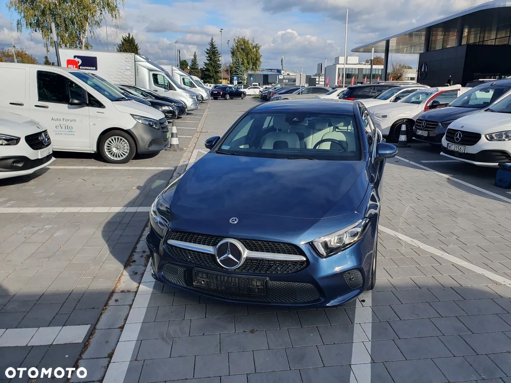 Mercedes-Benz Klasa A 200 Style 7G-DCT - 3