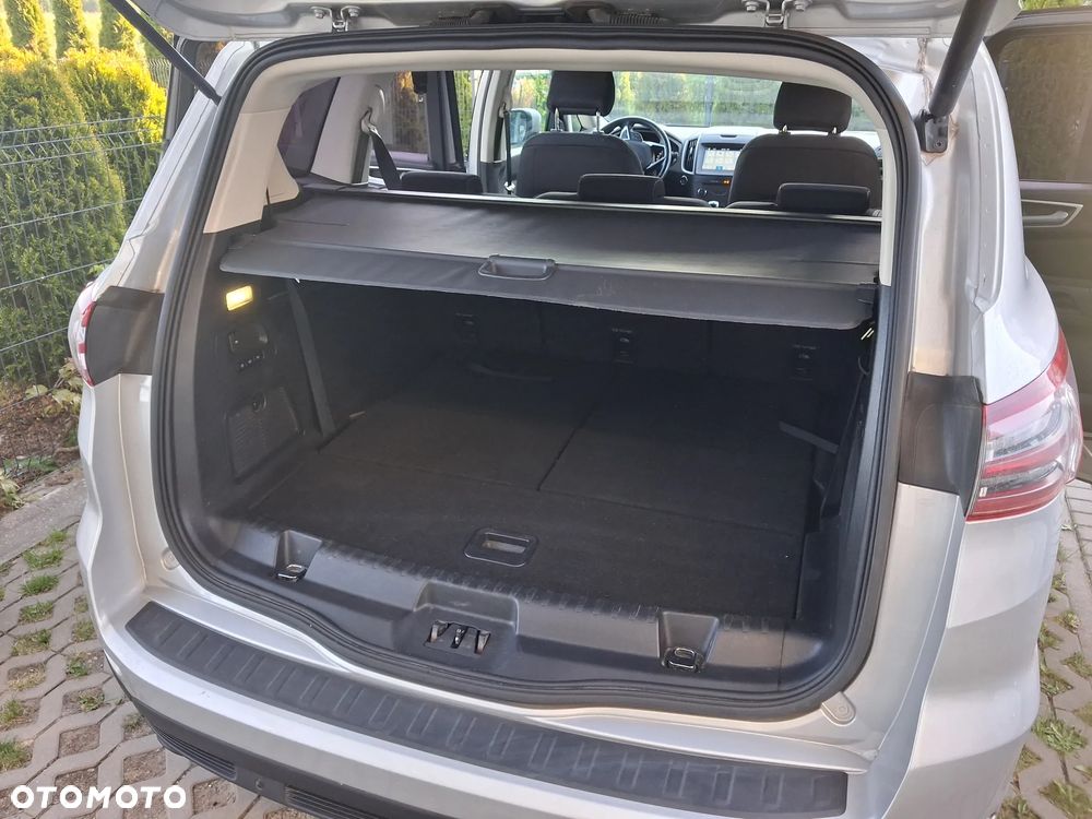 Ford S-Max 2.0 TDCi Trend - 12