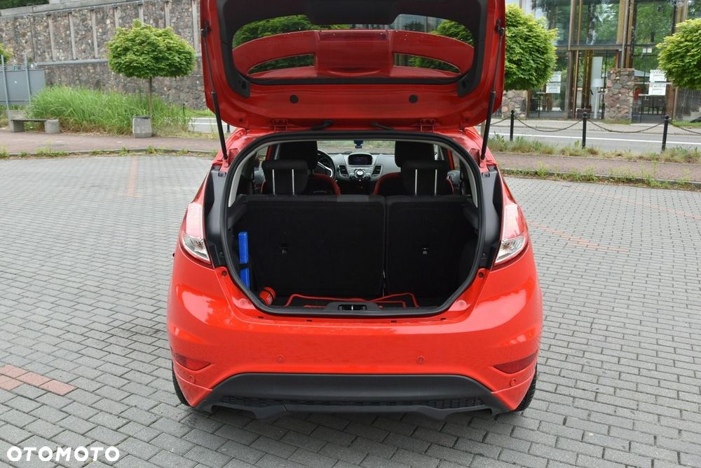 Ford Fiesta 1.6 TDCi Sport - 20
