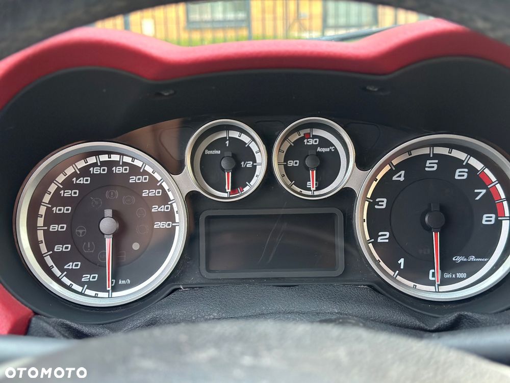 Alfa Romeo Mito - 14