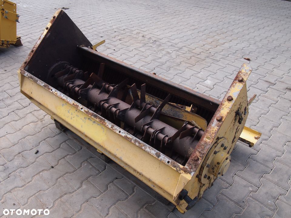 SIECZKARNIA DO KOMBAJNU NEW HOLLAND - 9