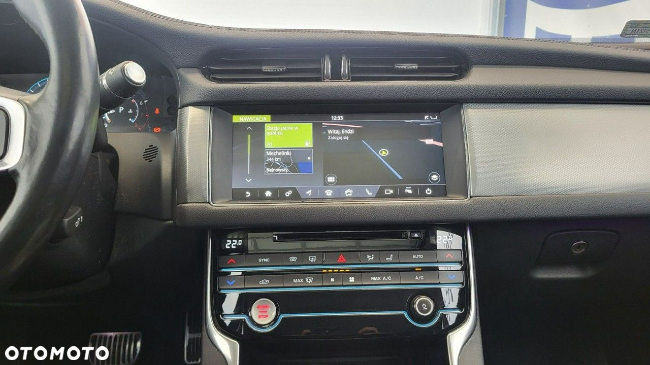 Jaguar XF 2.0 T Prestige - 18