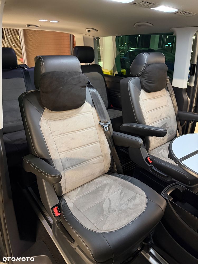 Volkswagen Multivan - 20