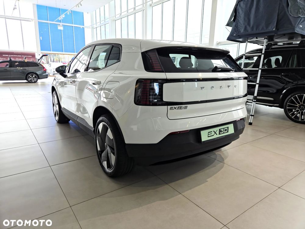 Volvo EX30 69kWh Twin Motor Plus - 5