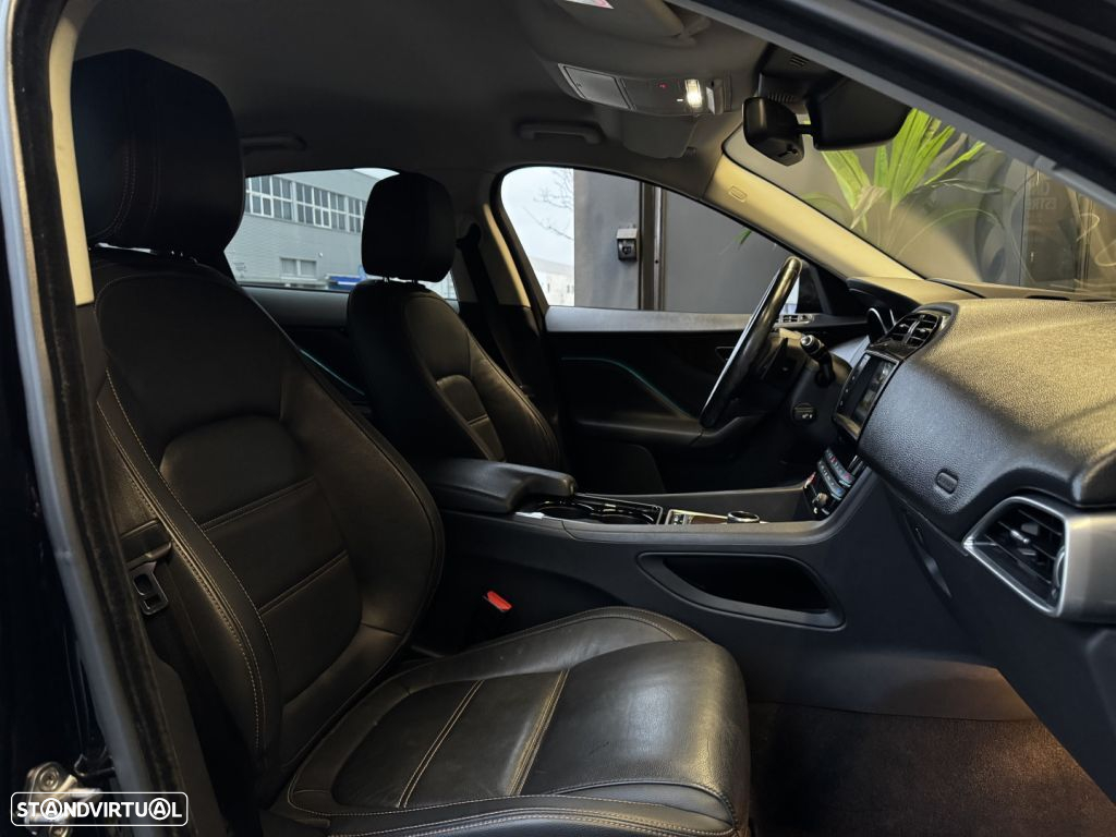 Jaguar F-Pace 20d AWD Aut. R-Sport - 46