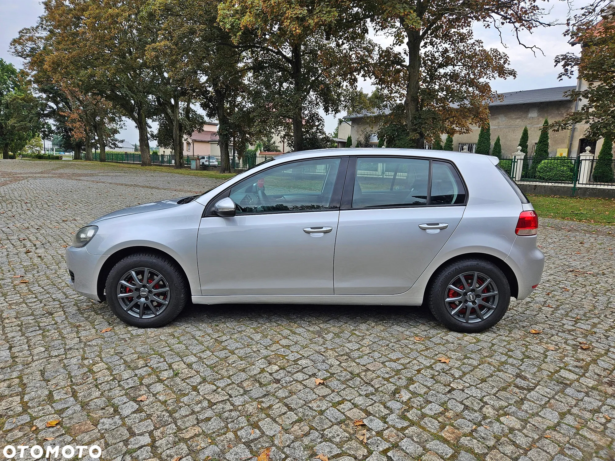 Volkswagen Golf VI 1.6 Comfortline - 4