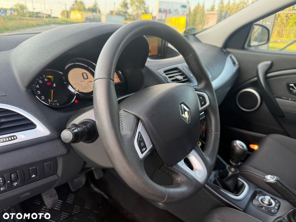 Renault Megane 1.6 16V 110 TomTom Edition - 22