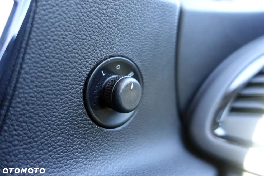 Opel Astra 2.0 BiTurbo CDTI DPF ecoFLEX SportsTourer St - 28