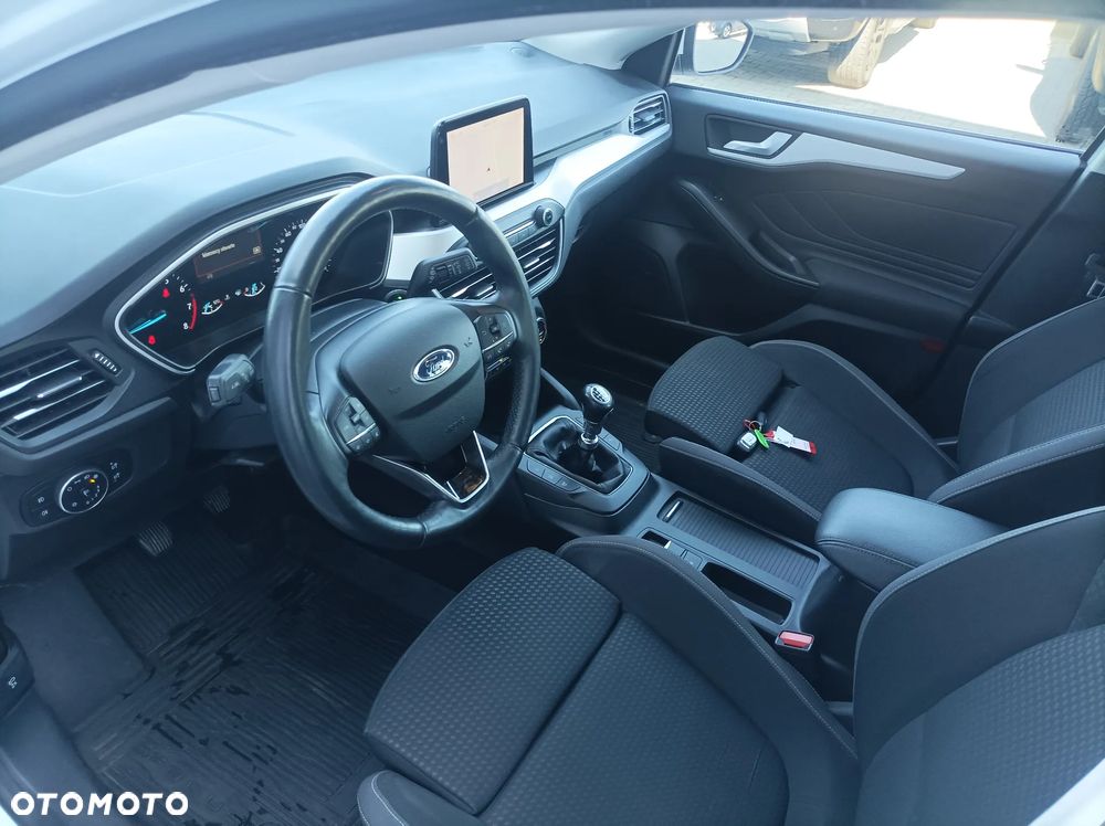 Ford Focus 1.0 EcoBoost mHEV Titanium X - 15