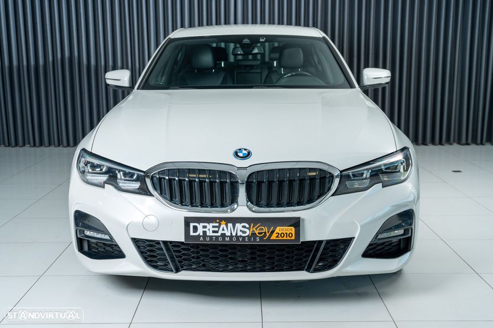 BMW 320 e Pack M Auto - 3