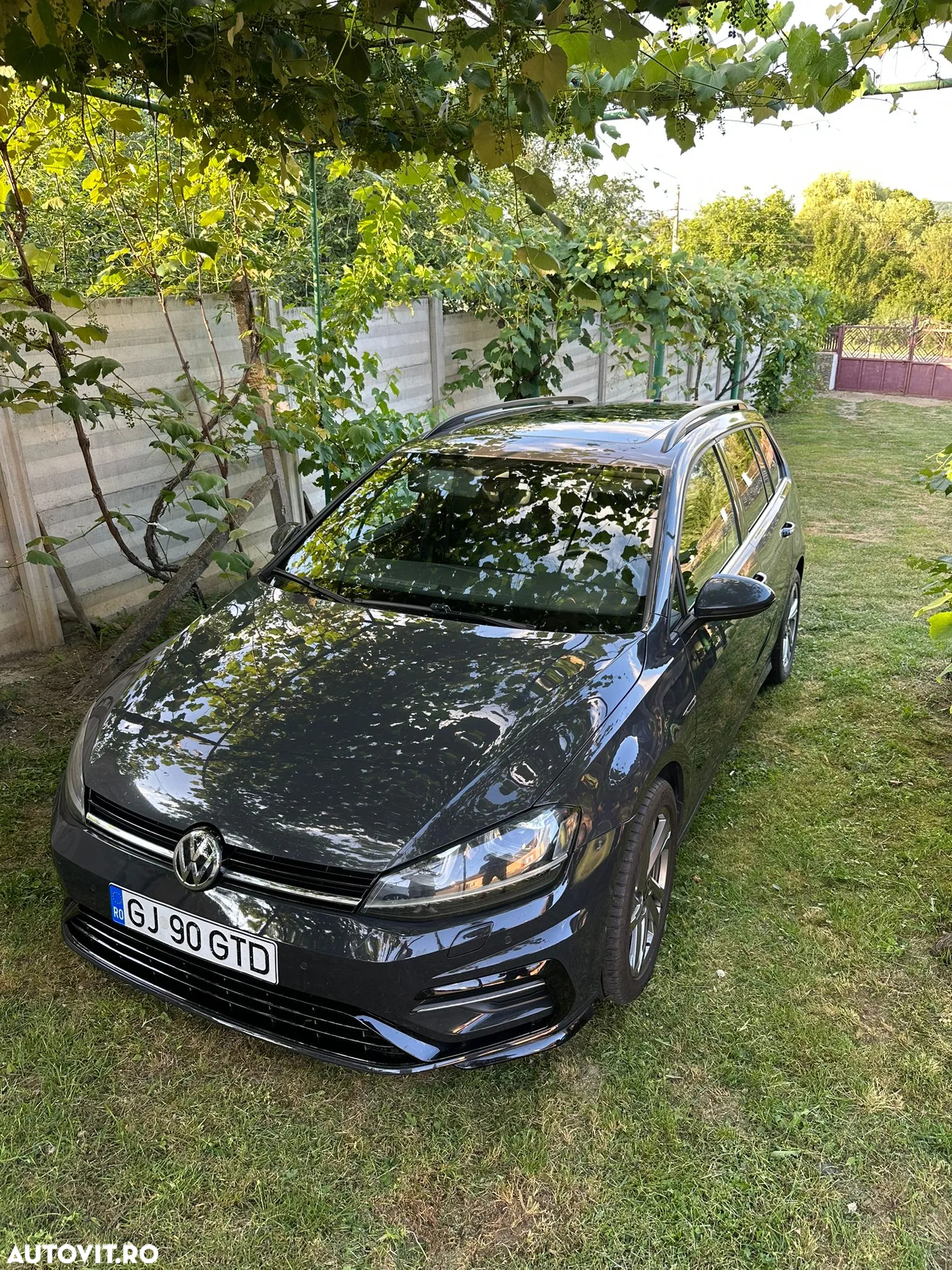 Volkswagen Golf 2.0 TDI DSG BMT Highline - 4