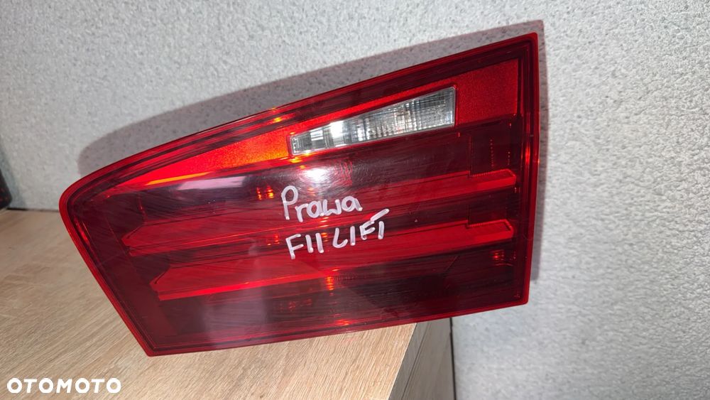 LAMPA PRAWY TYŁ W KLAPĘ 7370348 BMW F11 LIFT EUR - 1