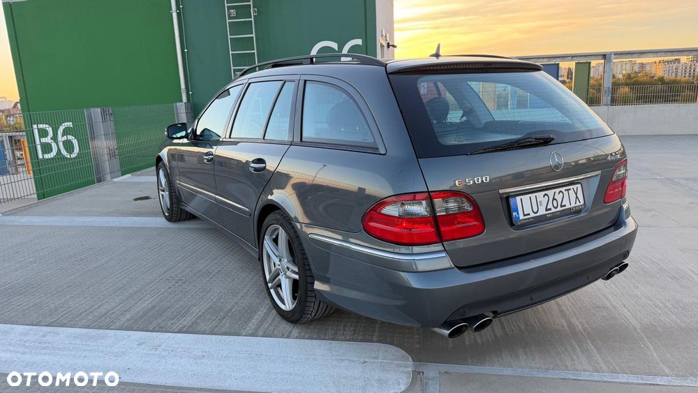 Mercedes-Benz Klasa E - 7