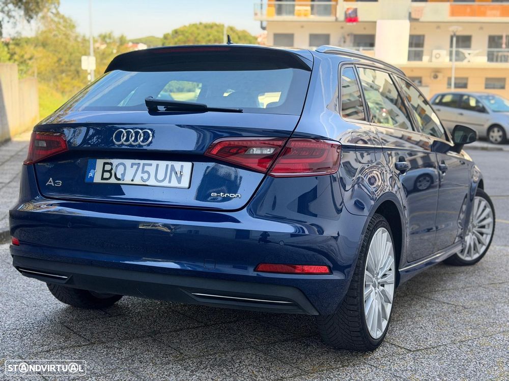 Audi A3 Sportback - 2