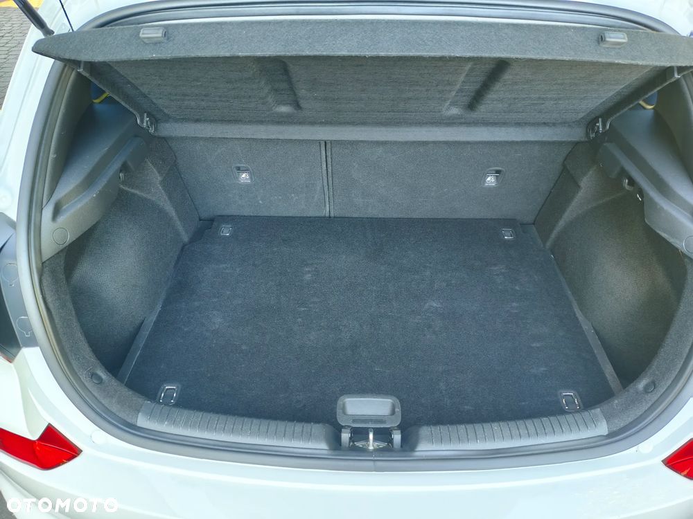 Hyundai i30 1.4 Classic - 8