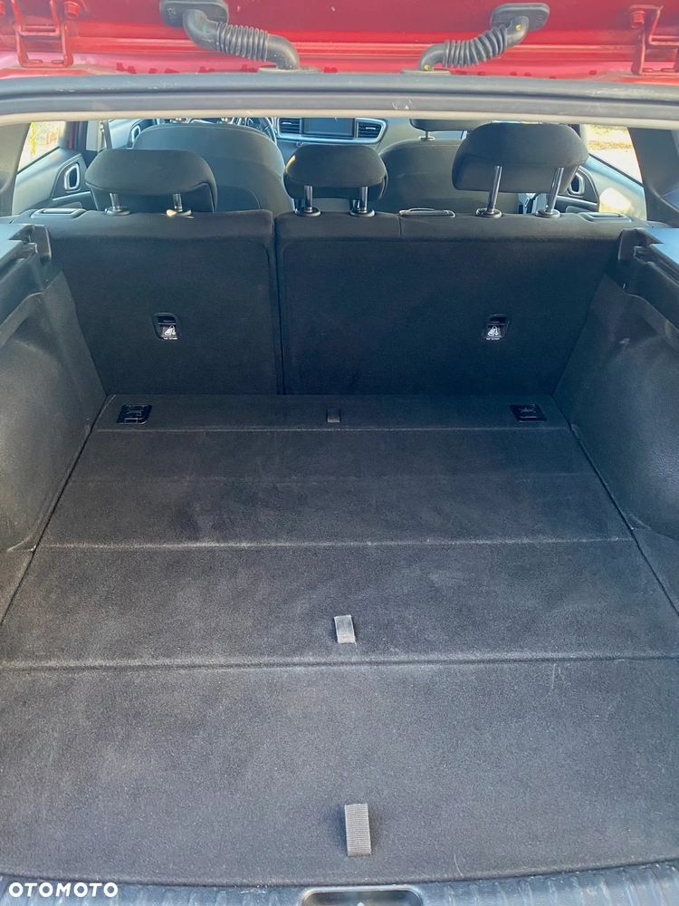 Kia Ceed 1.4 T-GDI M DCT - 10