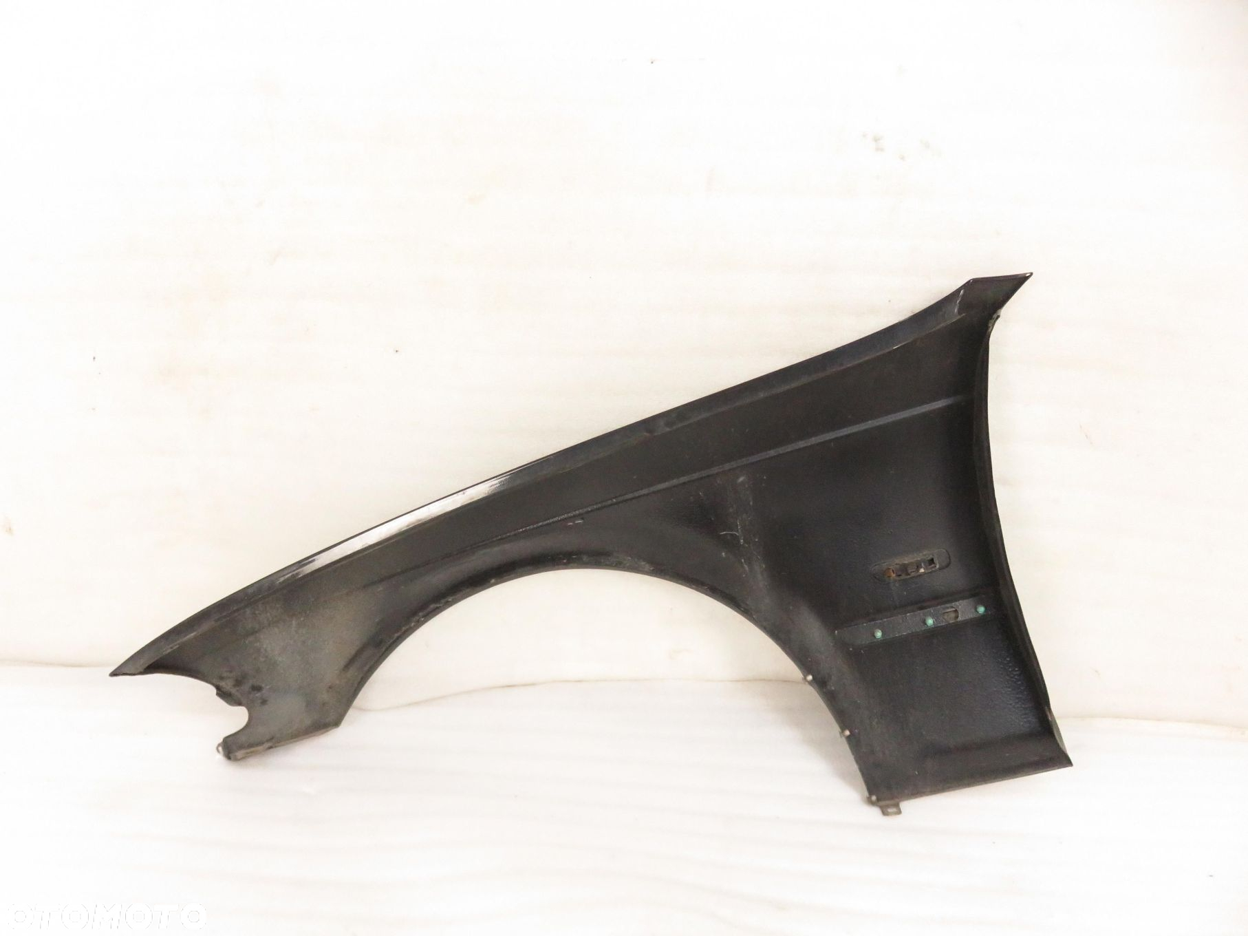 BŁOTNIK PRAWY PRZEDNI BMW 3 (E46)  475/9 - 4