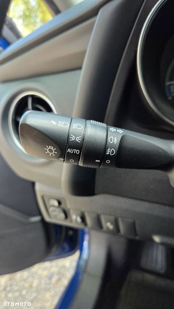 Toyota Auris Hybrid 135 Comfort - 9