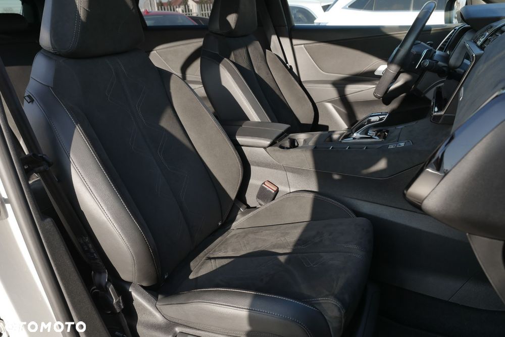 DS Automobiles DS 7 Crossback 1.6 E-Tense Performance Line + - 11